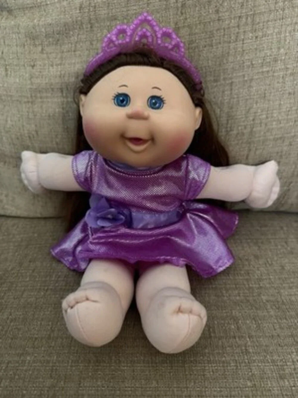 Cabbage Patch Kid Doll Purple Sparkle Dress Blue Eye Brown Hair Princess Tiara